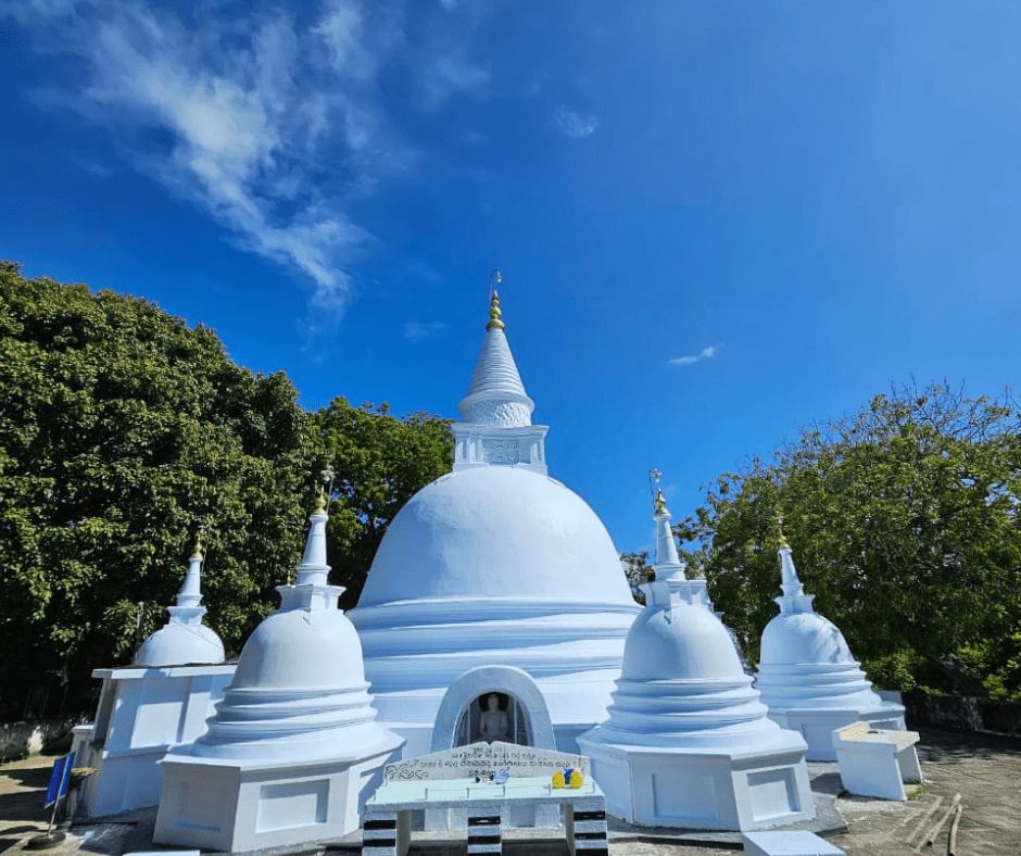 Kalametiya Vehera Navaya Color wash – CSR&nbsp;project